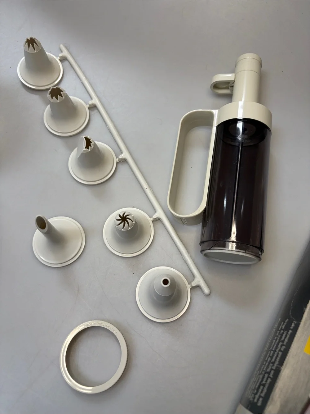 Vintage LEIFHEIT Cake Decorator Set NIB One Hand Icing Pastry Gun Germany